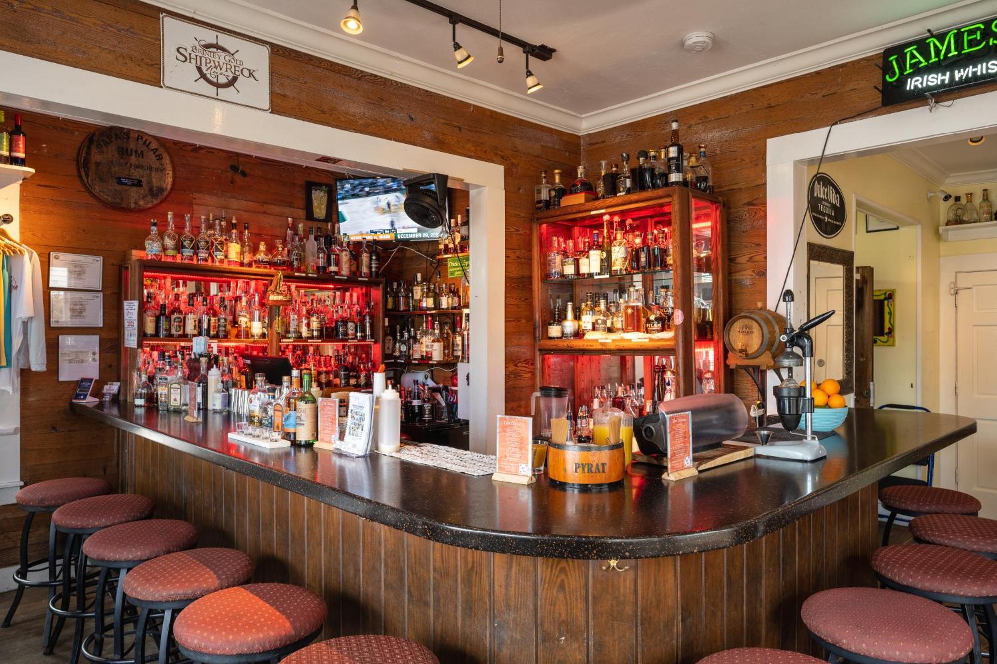 The Speakeasy Inn And Rum Bar Key West Exteriér fotografie
